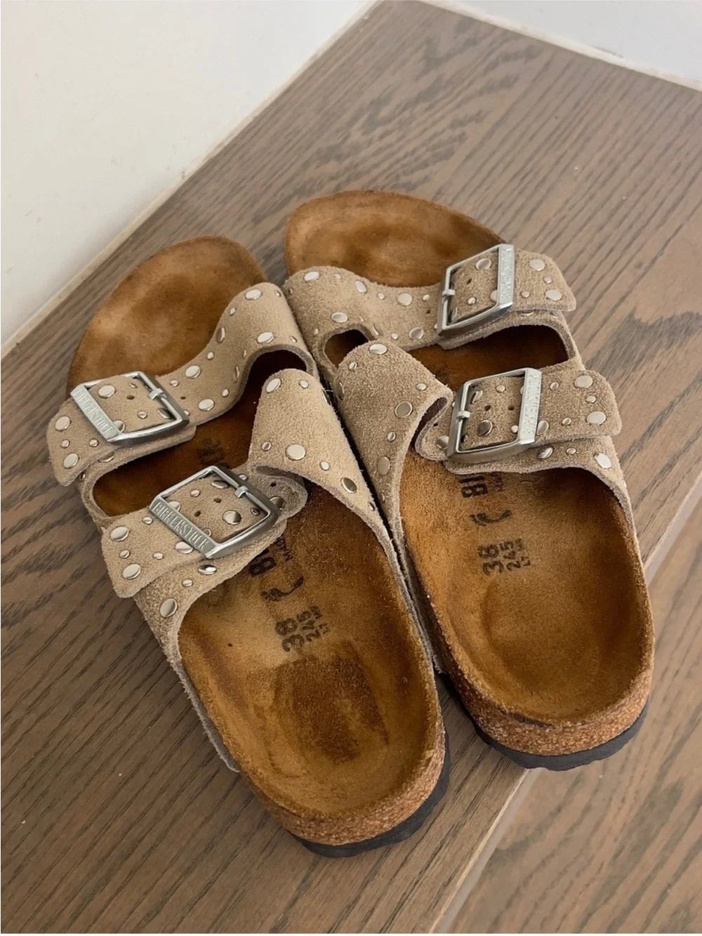 Birkenstock arizona riveted